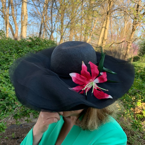 Irene of New York Hat Wide Brim Straw and Organza Kentucky Derby - Picture 11 of 11